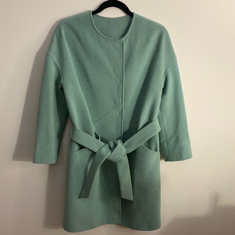 Mint color coat in size 36/S